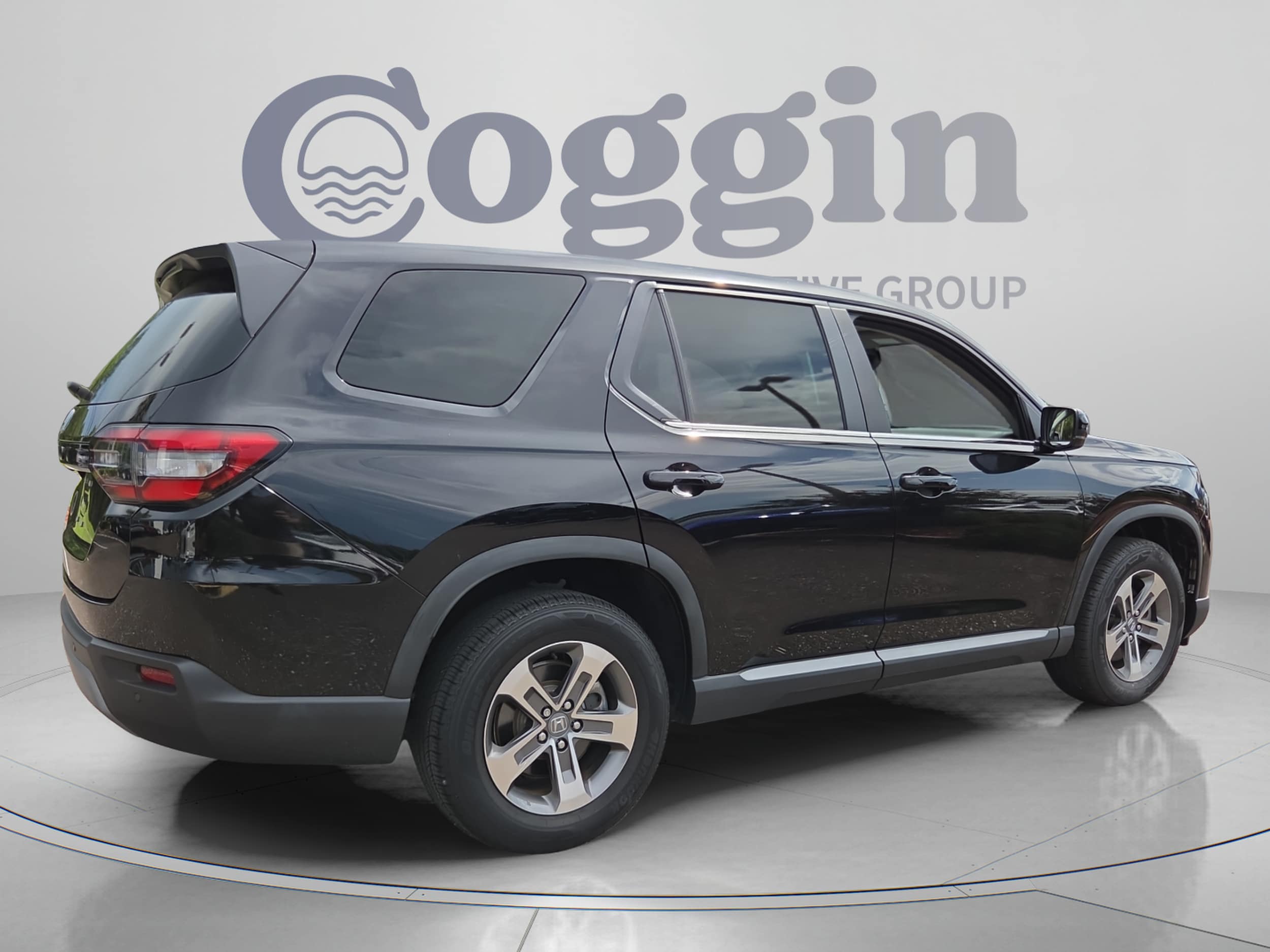 2023 Honda Pilot EX-L - Photo 6