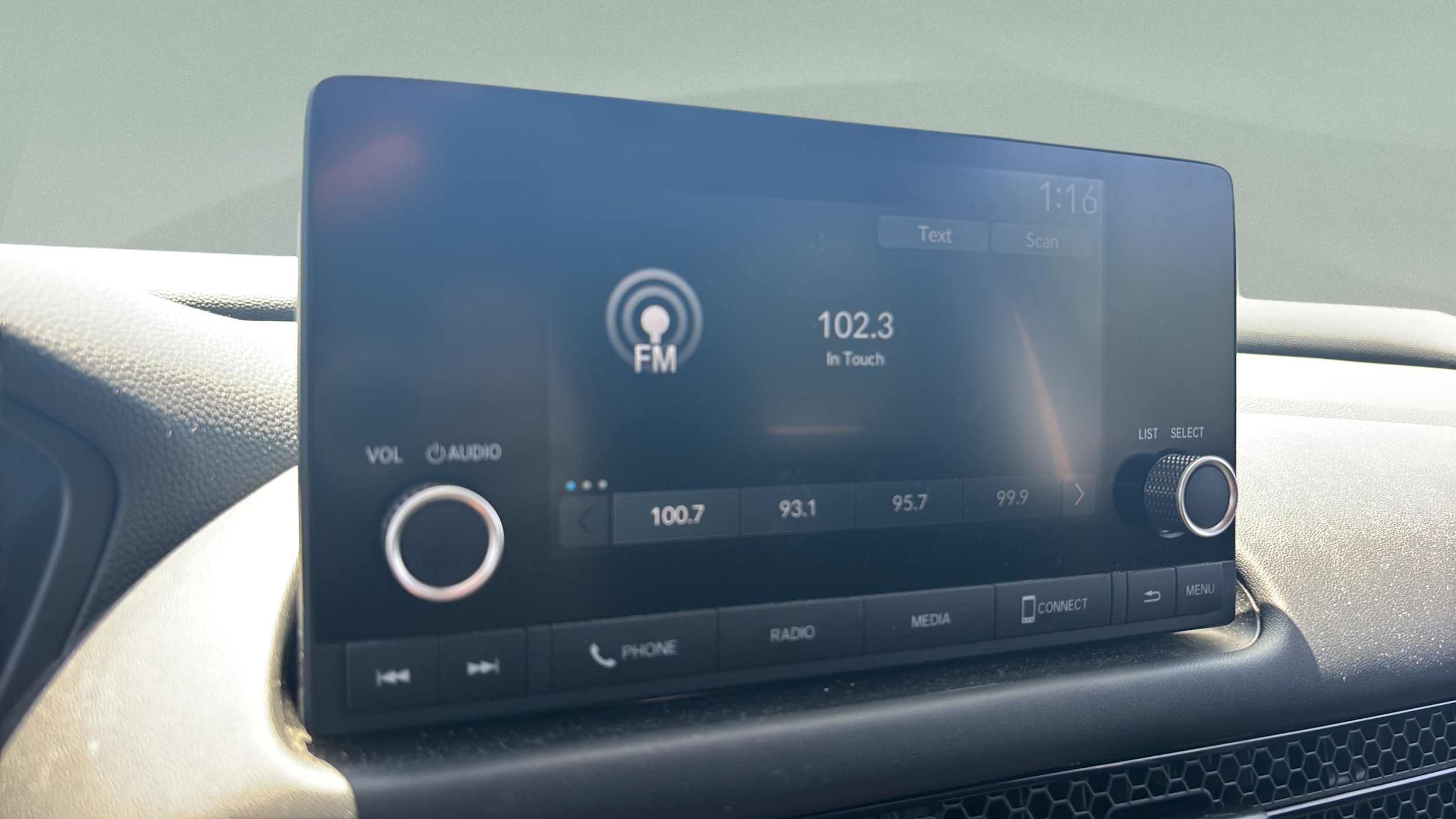 2024 Honda HR-V LX - Photo 22
