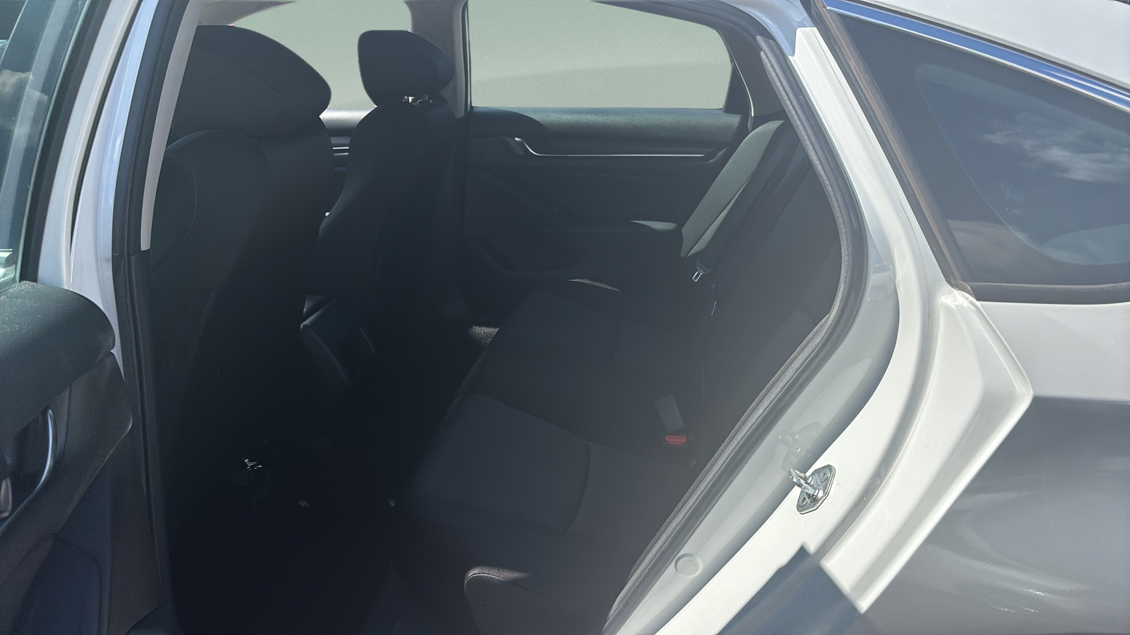 2021 Honda Accord LX - Photo 11