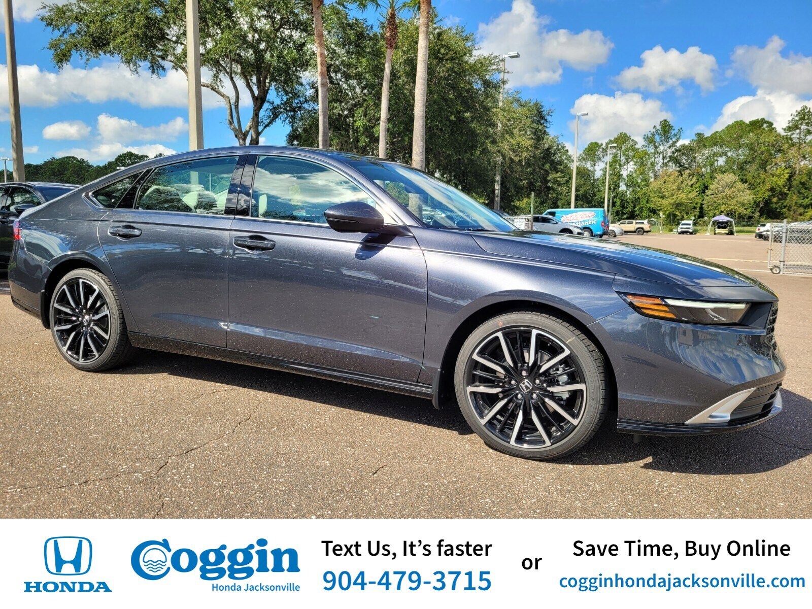 2025 Honda Accord Hybrid Touring's photo