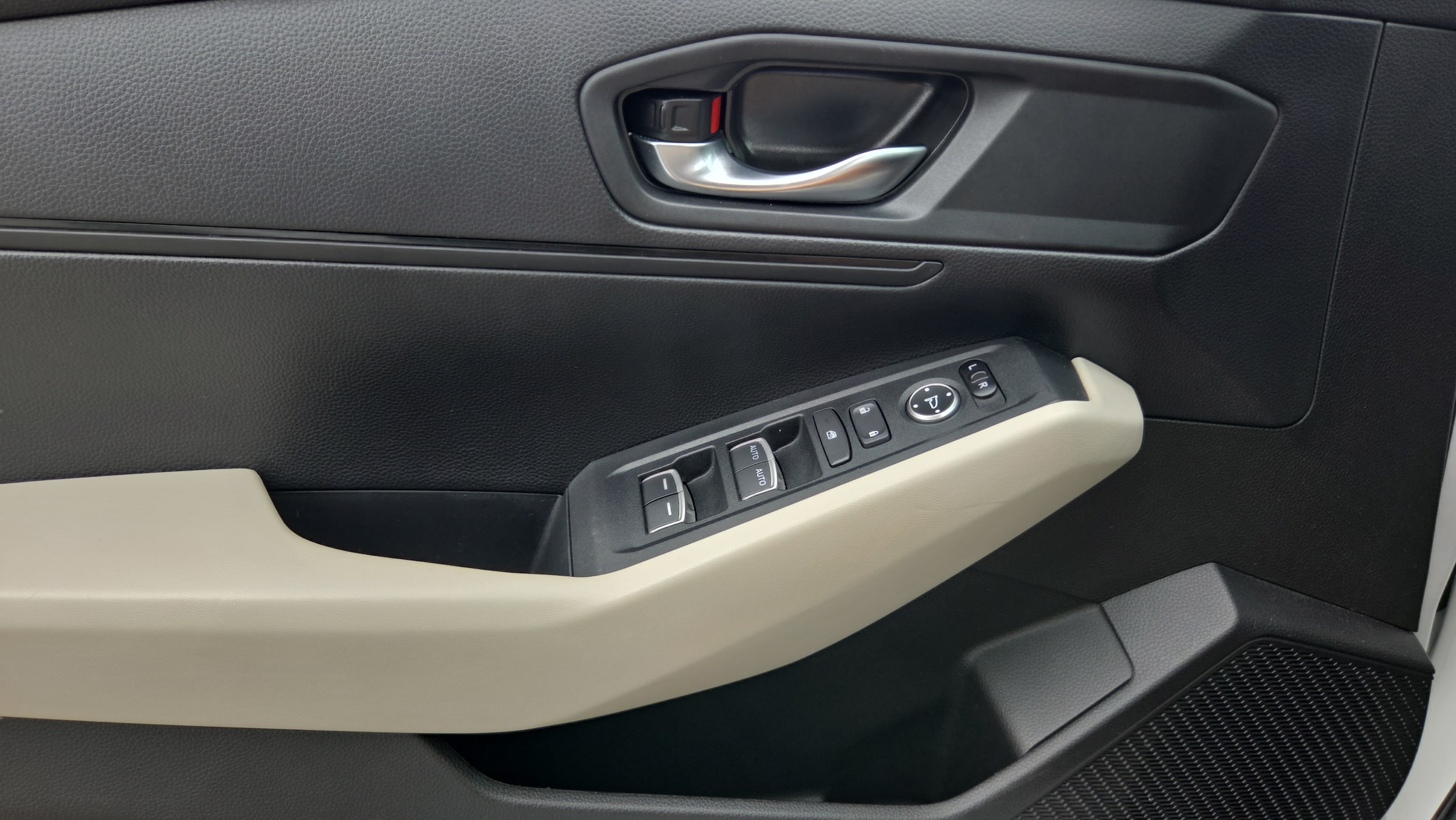 2024 Honda Accord LX - Photo 15