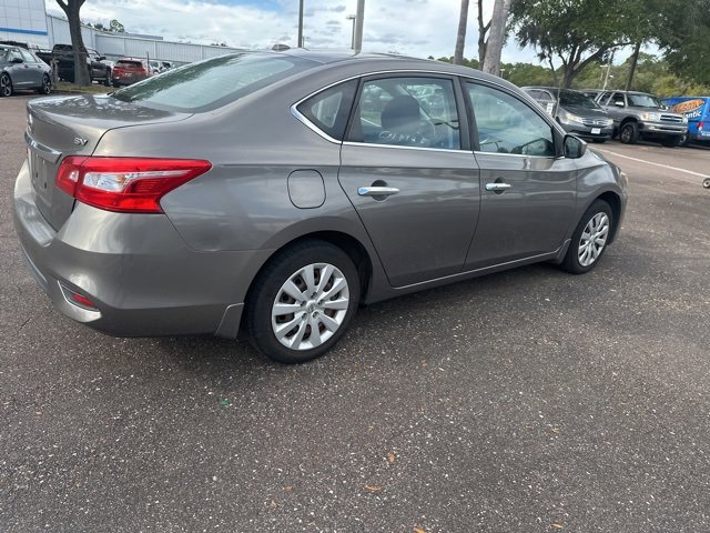 2016 Nissan Sentra SV photo 2