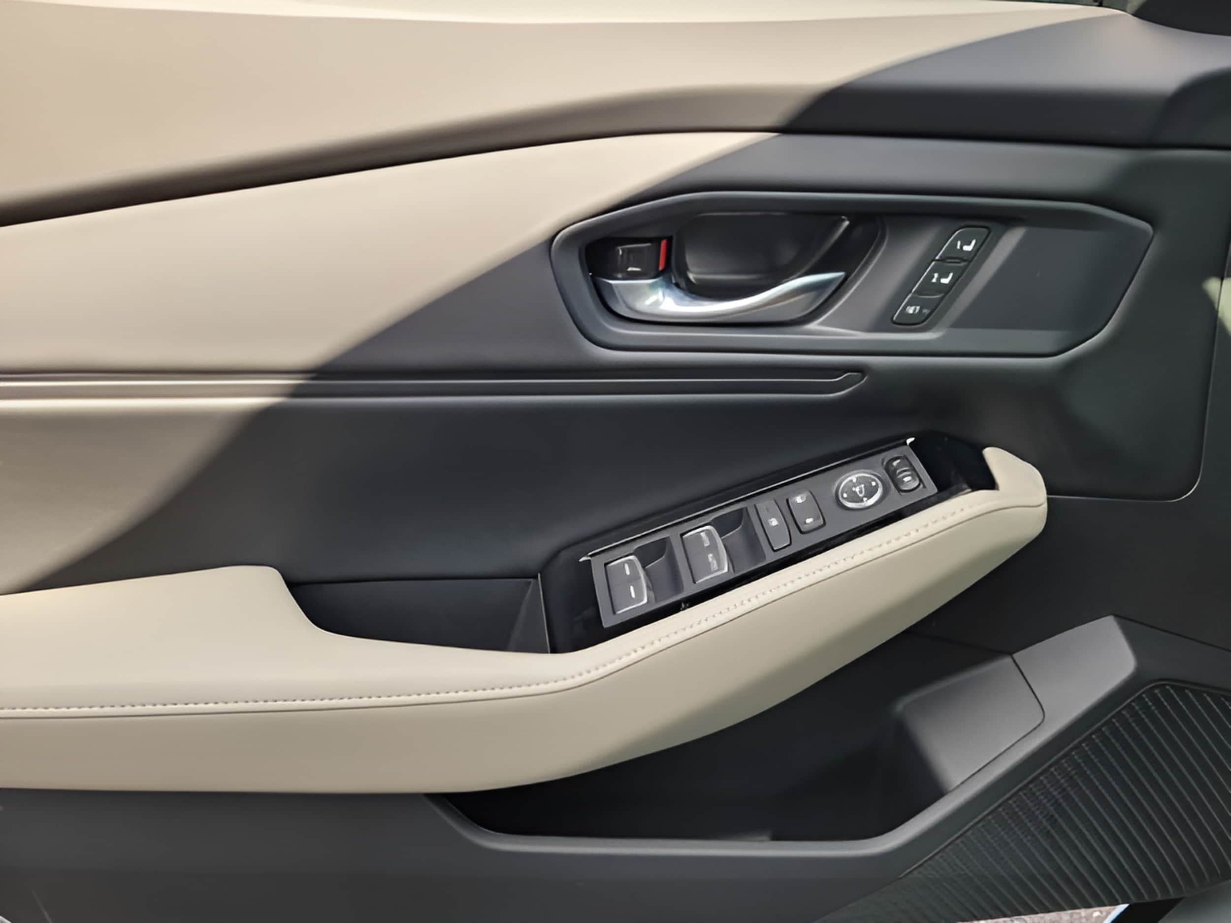 2025 Honda Accord Hybrid Touring - Photo 15