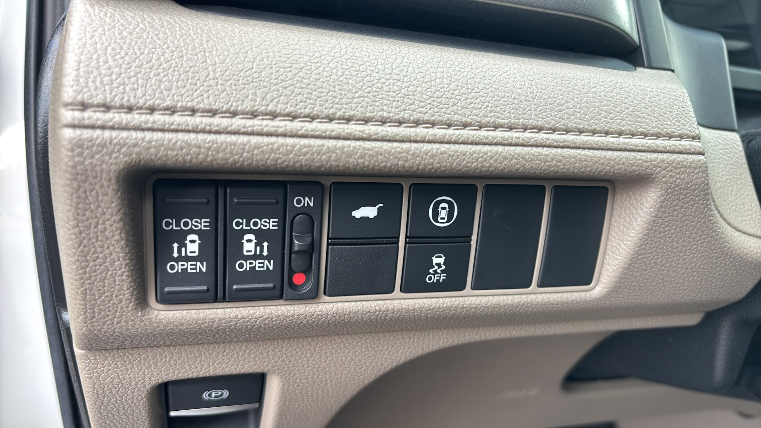 2021 Honda Odyssey EX-L - Photo 22