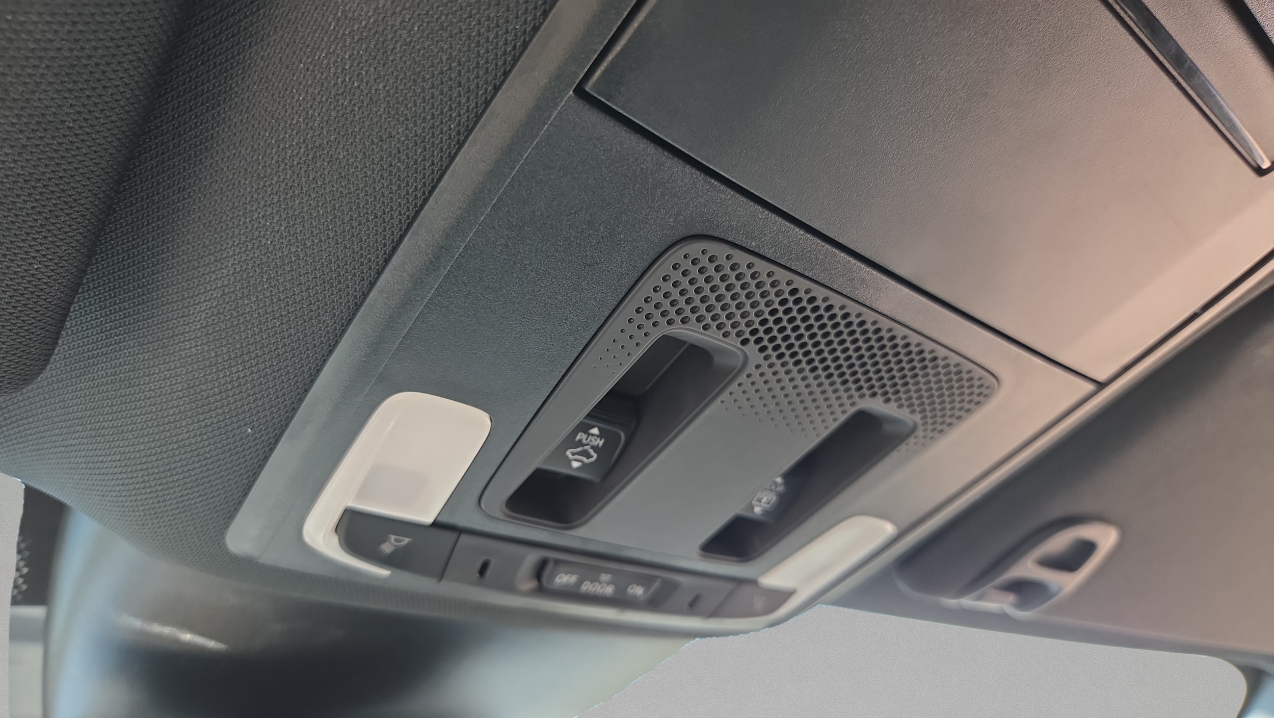2025 Honda Pilot TrailSport - Photo 31