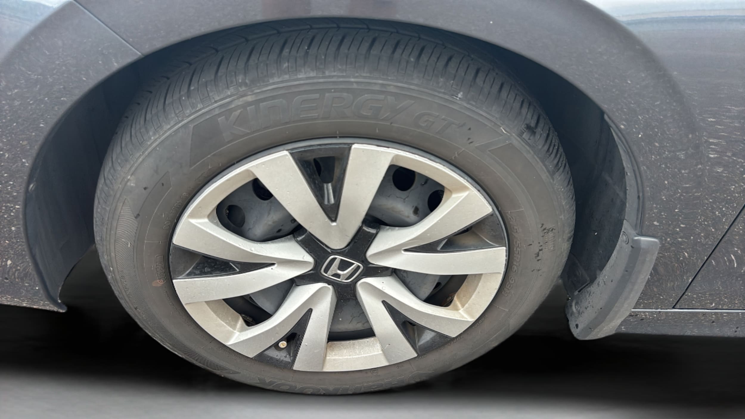 2024 Honda Civic LX - Photo 30