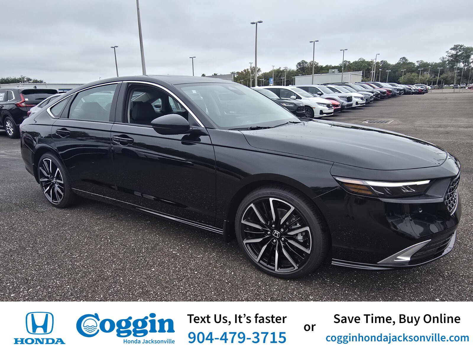 2025 Honda Accord Hybrid Touring's photo