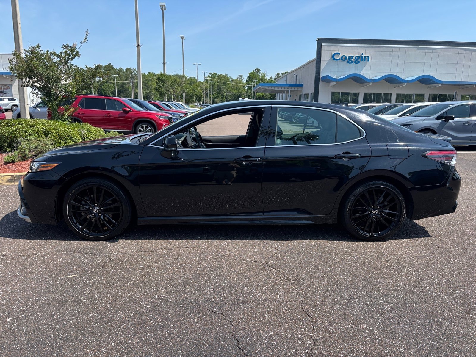 Used 2023 Toyota Camry XSE with VIN 4T1K61AK5PU801745 for sale in Jacksonville, FL