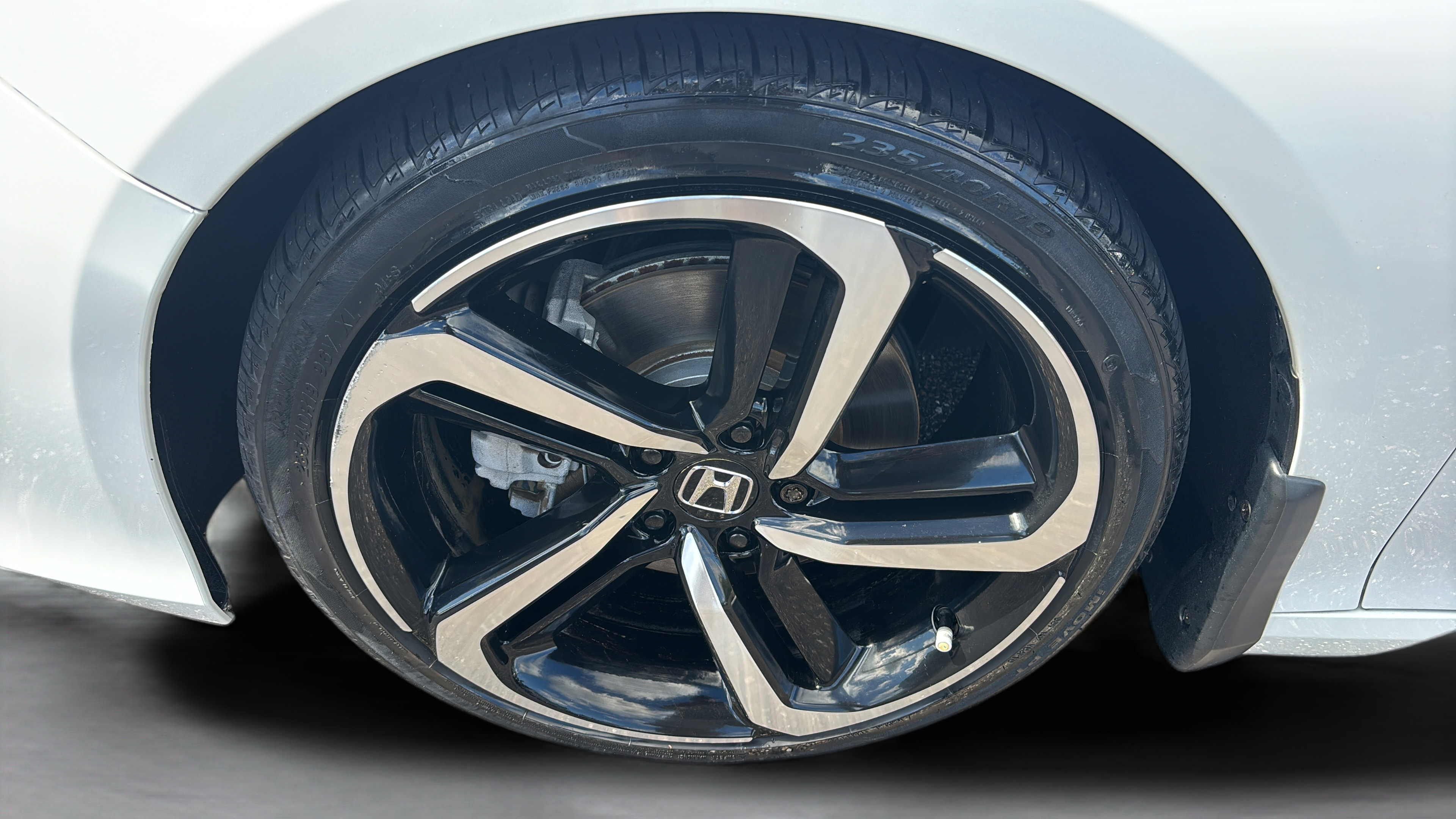 2021 Honda Accord Sport - Photo 34