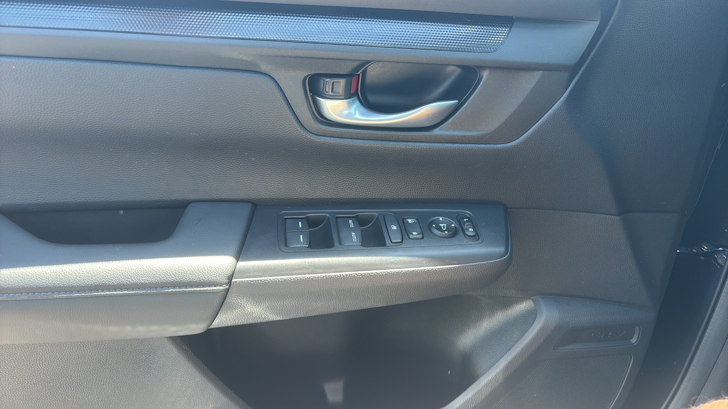 2023 Honda CR-V EX - Photo 18