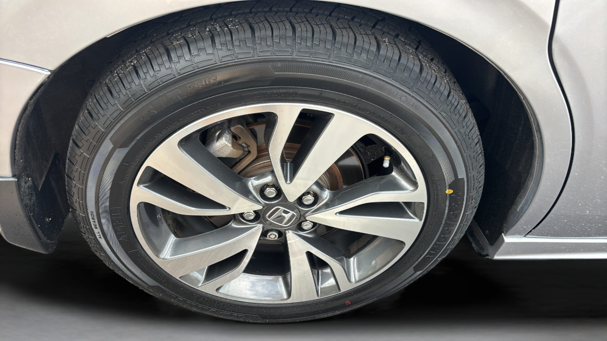 2022 Honda Odyssey Touring - Photo 35