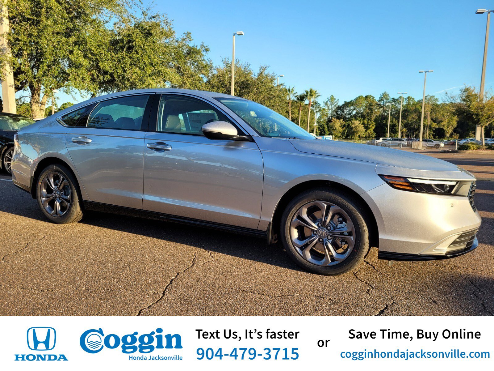 2025 Honda Accord Hybrid EX-L's photo