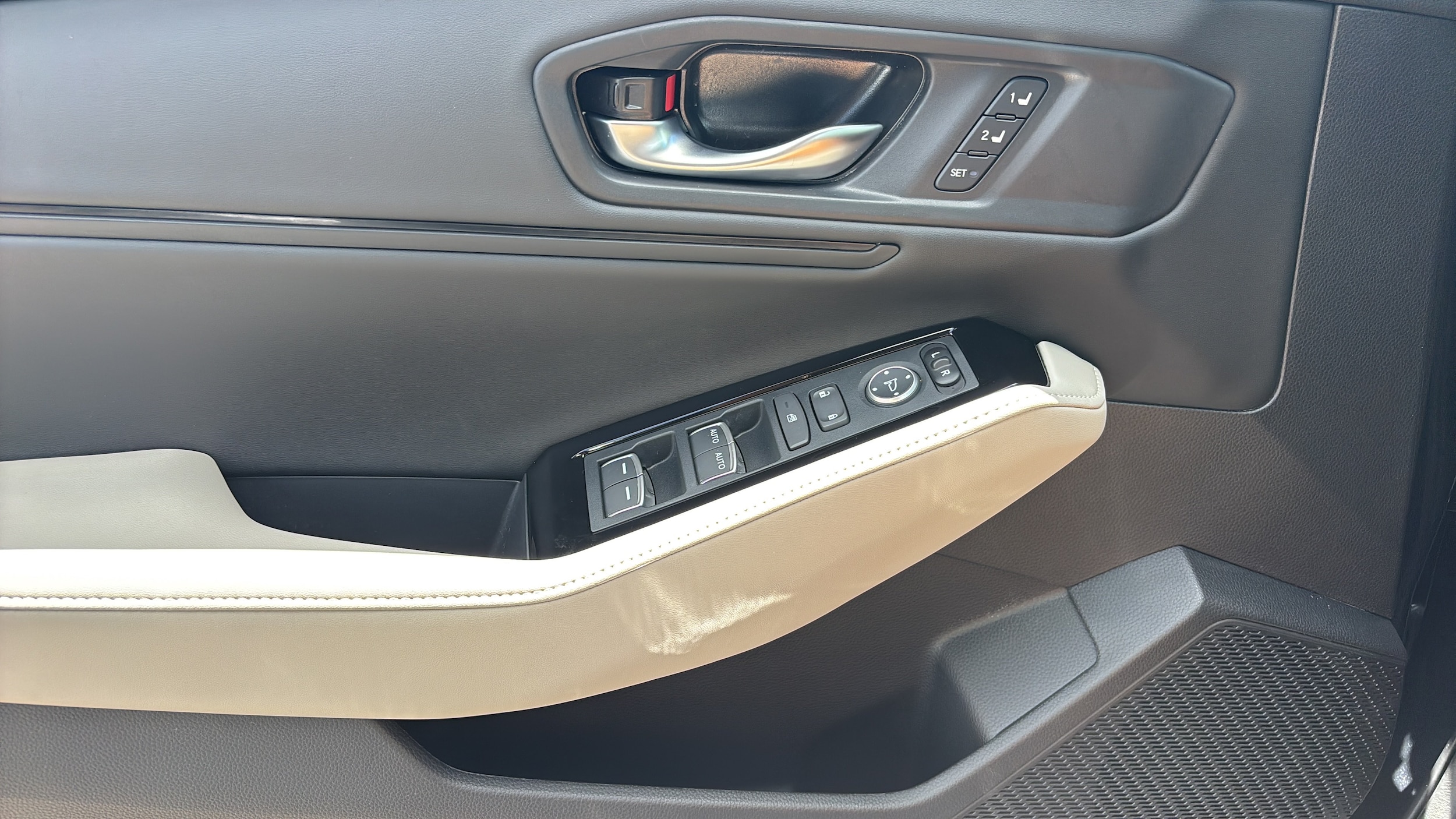 2025 Honda Accord Hybrid Touring - Photo 20