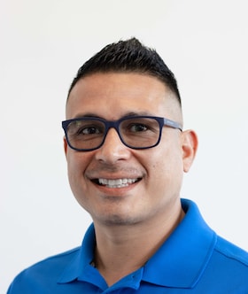 Staff member Alberto Diaz from ID_03f7fcaaaa48