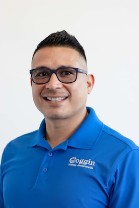 Staff member Alberto Diaz from ID_03f7fcaaaa48