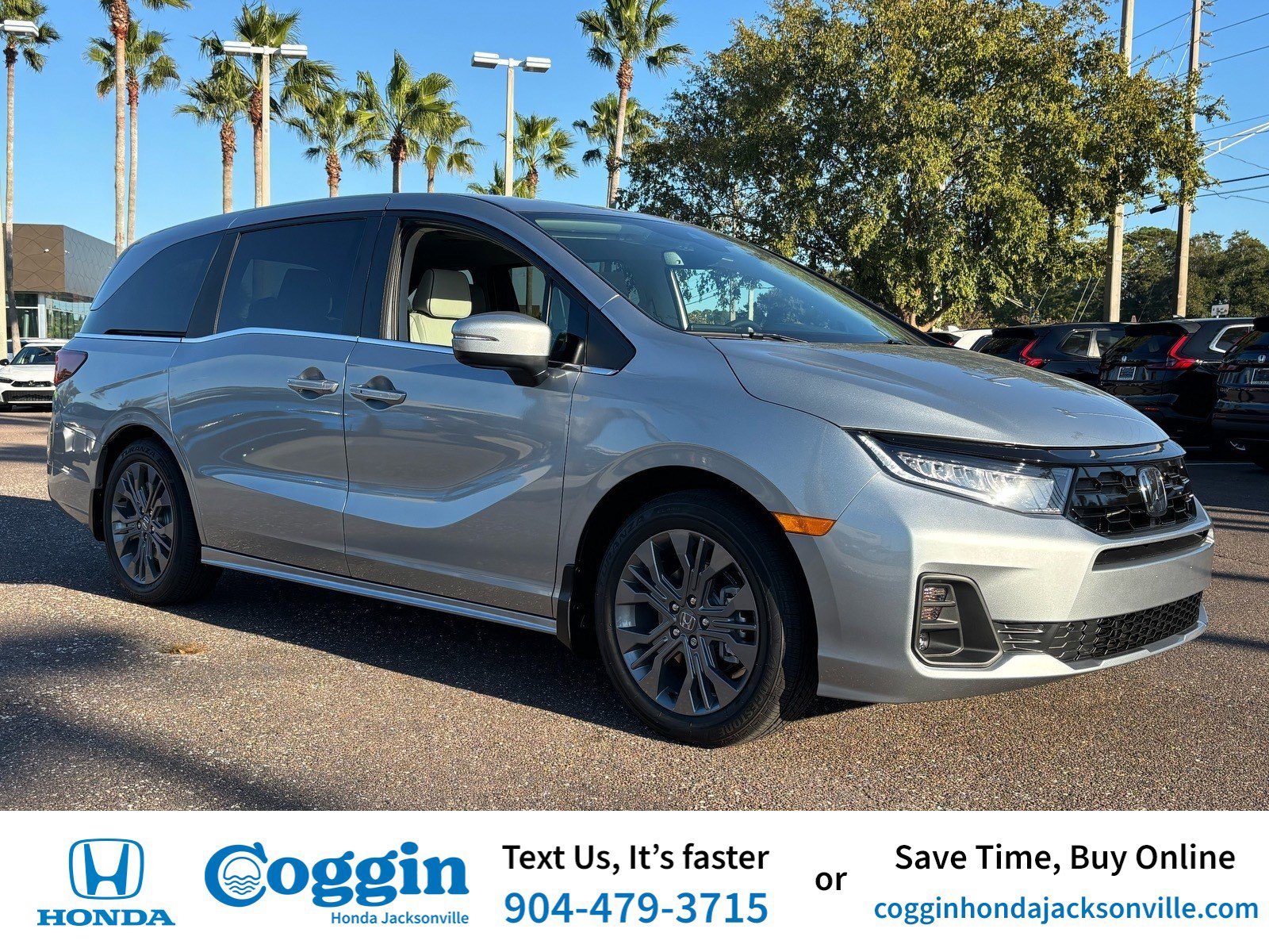 2026 Honda Odyssey Touring's photo