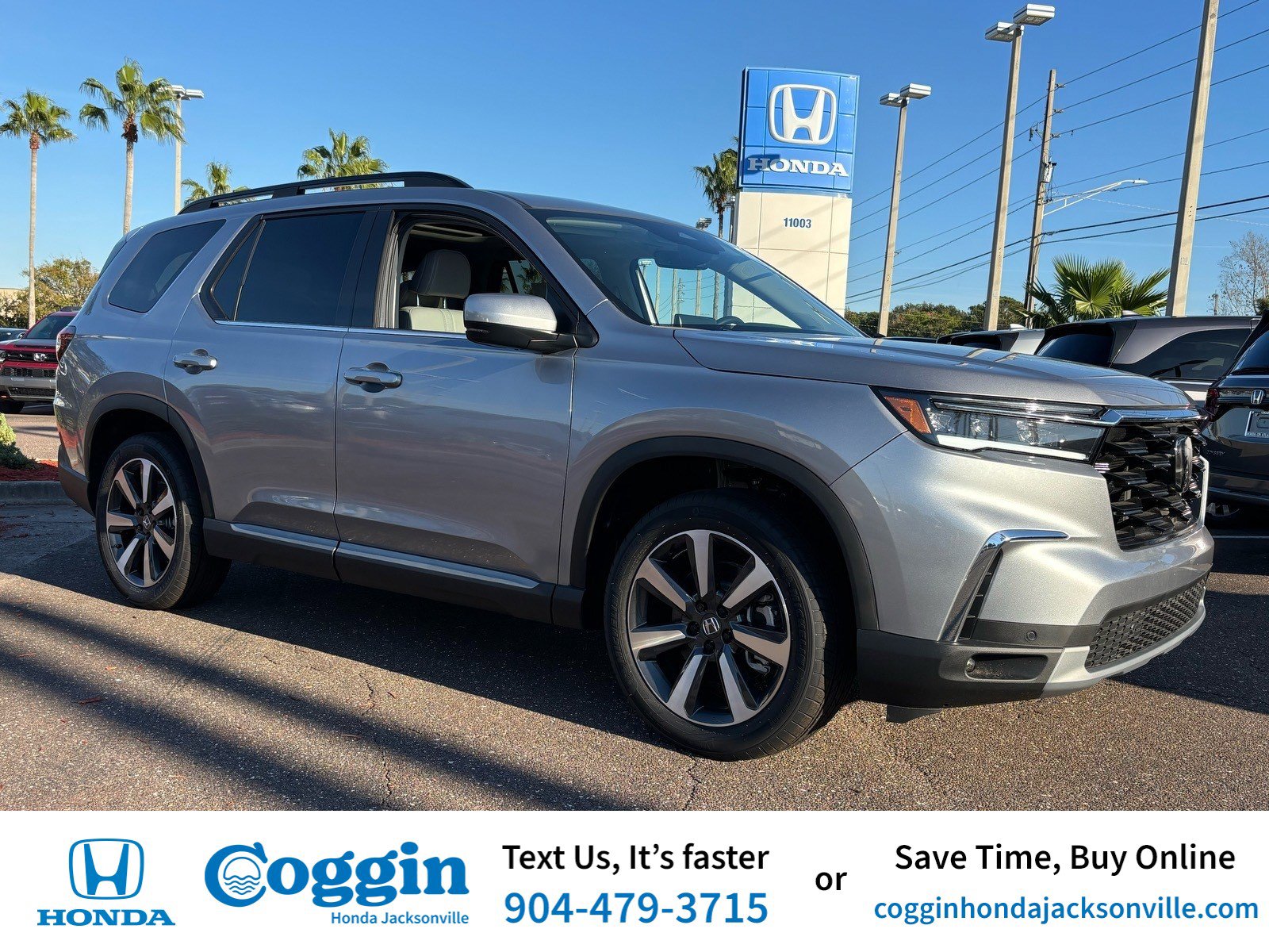 2025 Honda Pilot Touring's photo