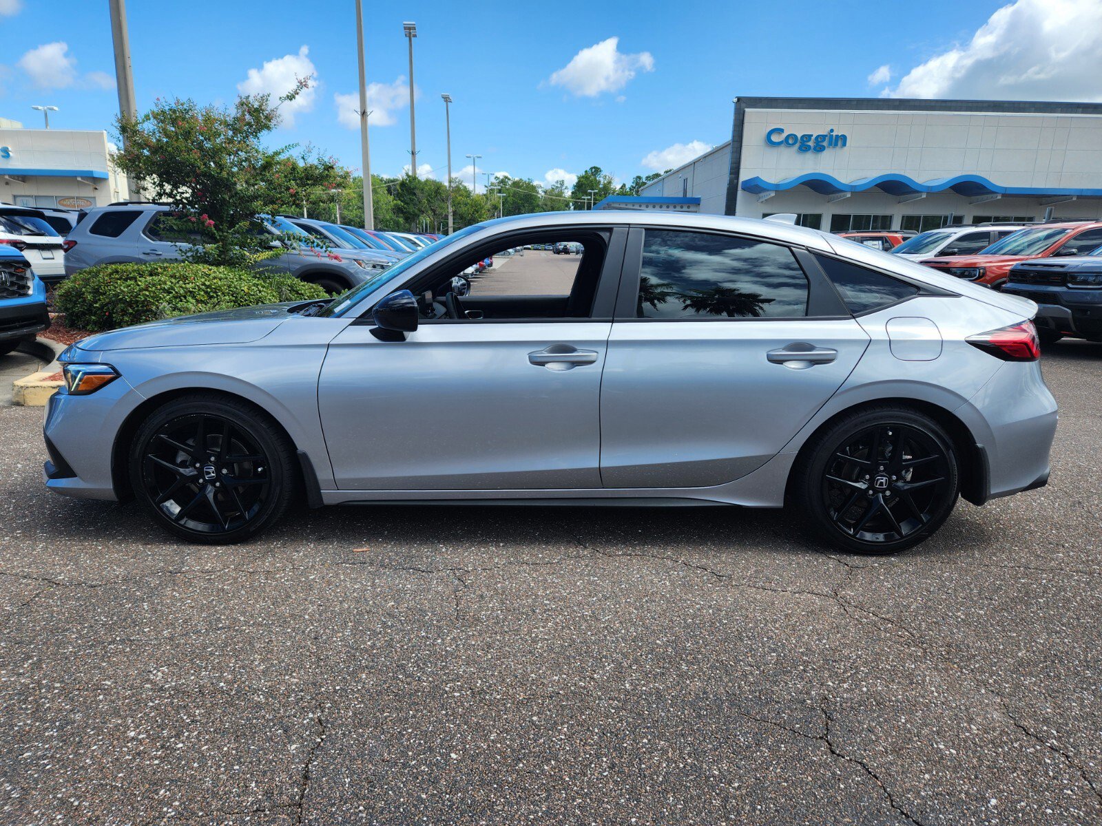 Used 2024 Honda Civic Hatchback Sport with VIN 19XFL2H81RE016476 for sale in Jacksonville, FL