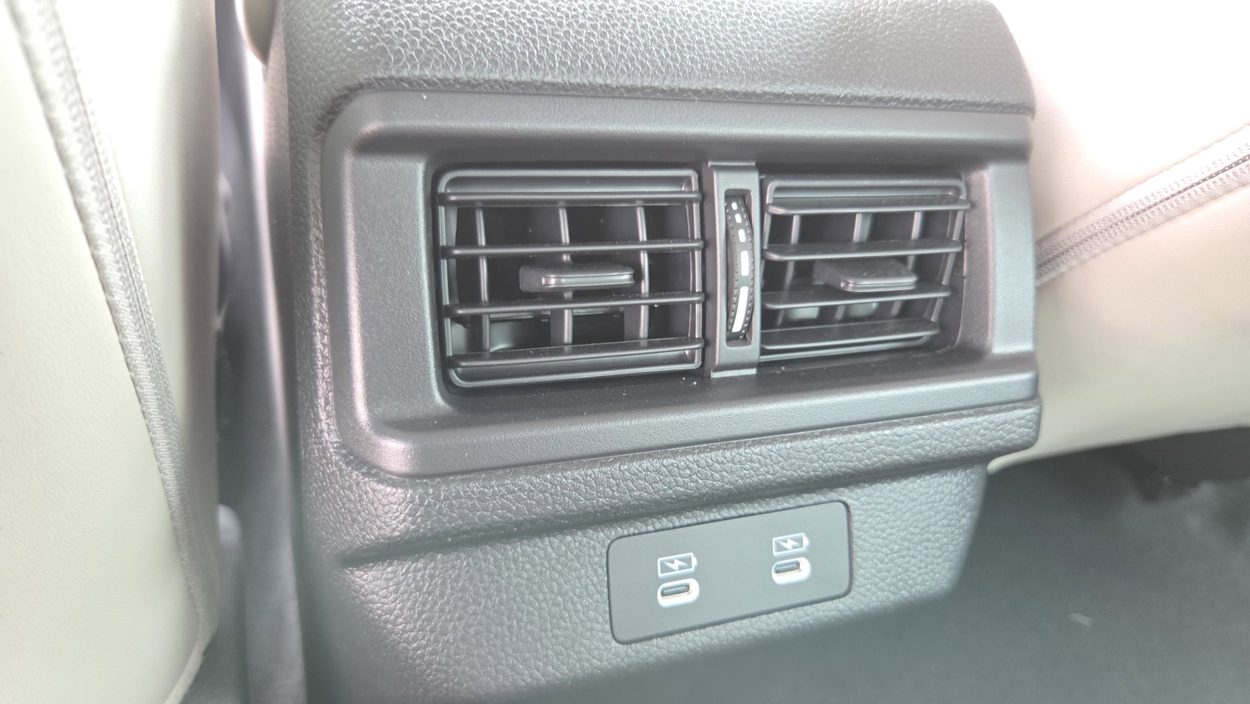 2025 Honda Accord Hybrid EX-L - Photo 15