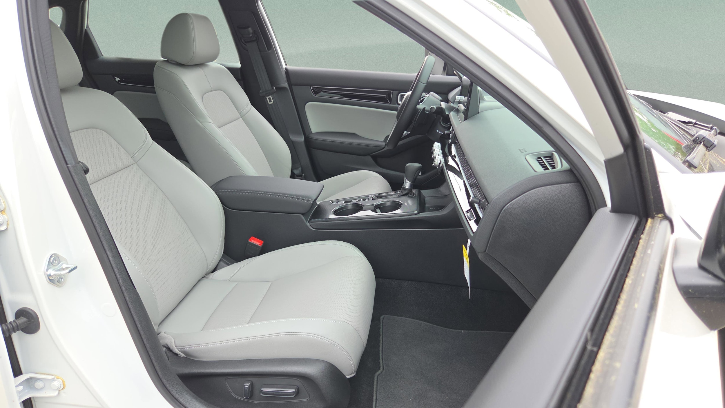 2026 Honda Civic Sport Touring - Photo 31