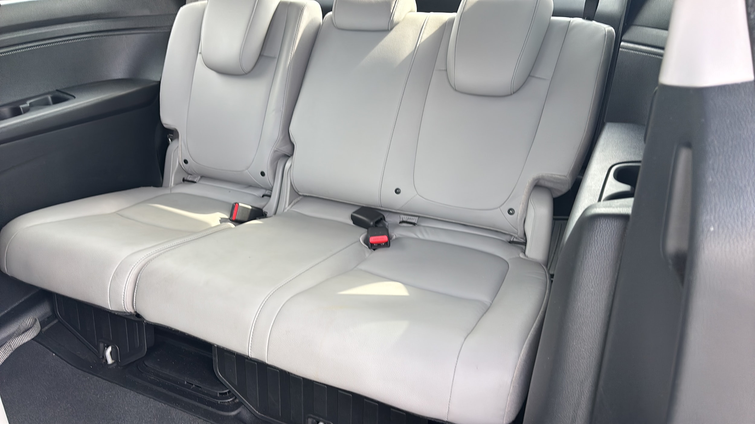 2022 Honda Odyssey Touring - Photo 13