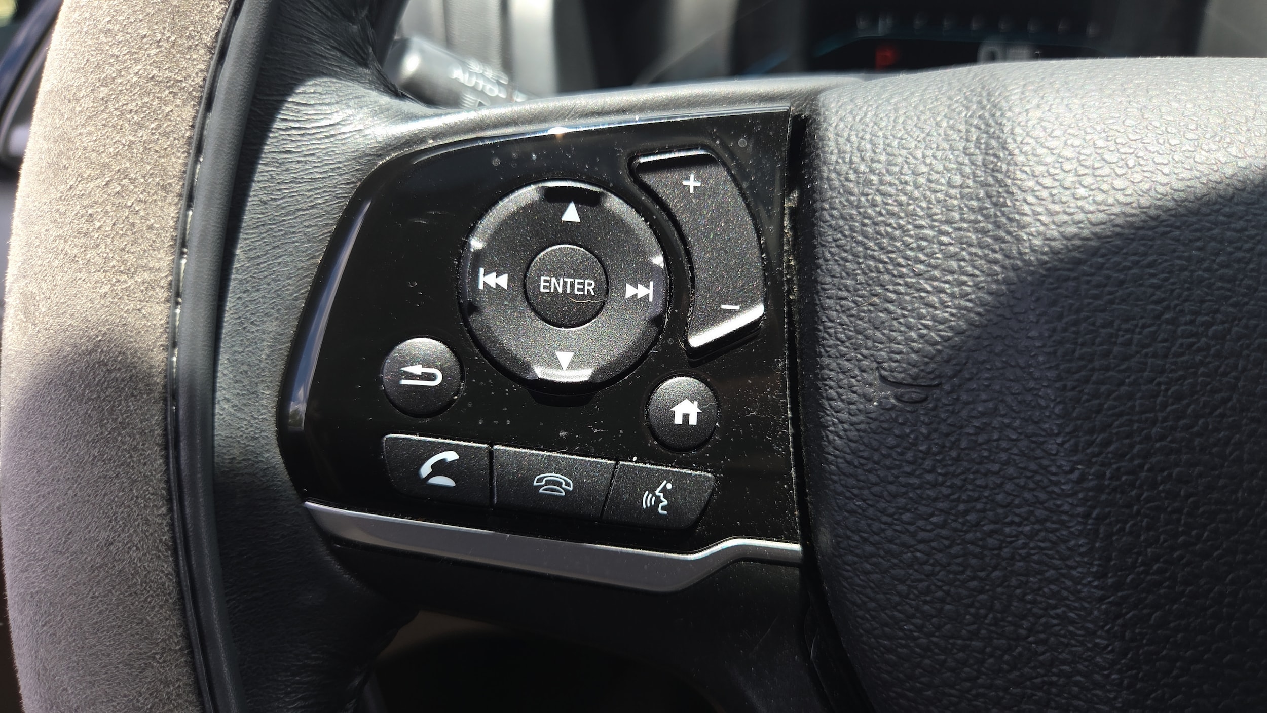2023 Honda Odyssey Touring - Photo 29