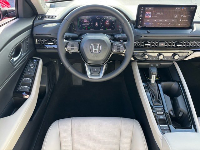 2025 Honda Accord Hybrid Touring - Photo 14