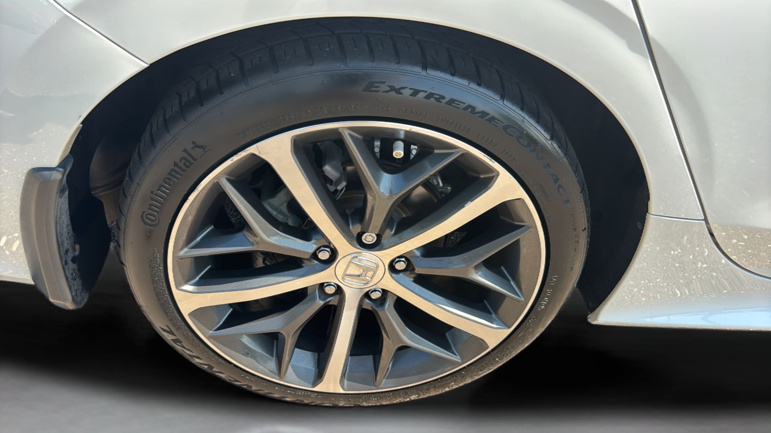 2022 Honda Civic Touring - Photo 36
