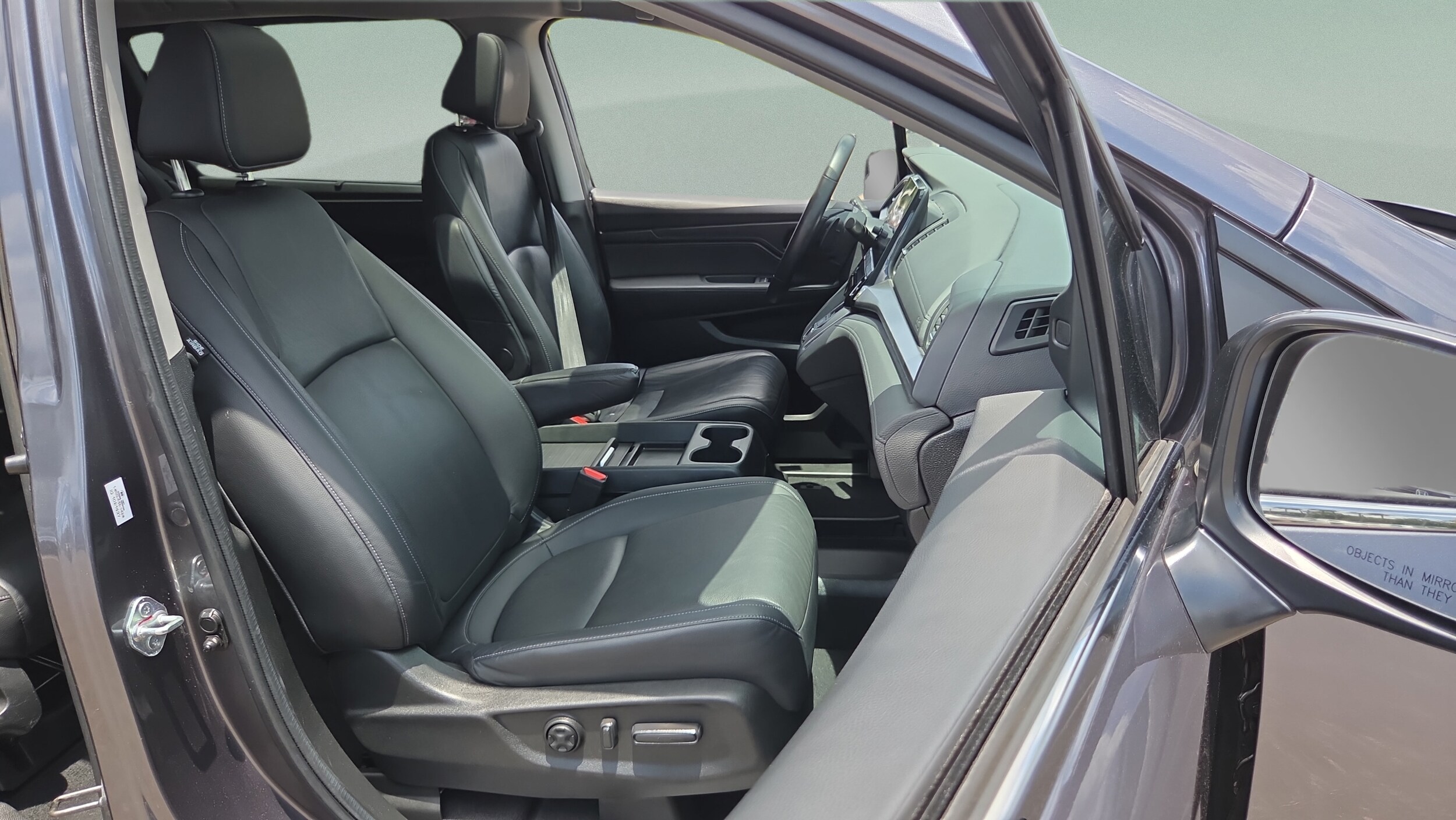 2023 Honda Odyssey EX-L - Photo 19