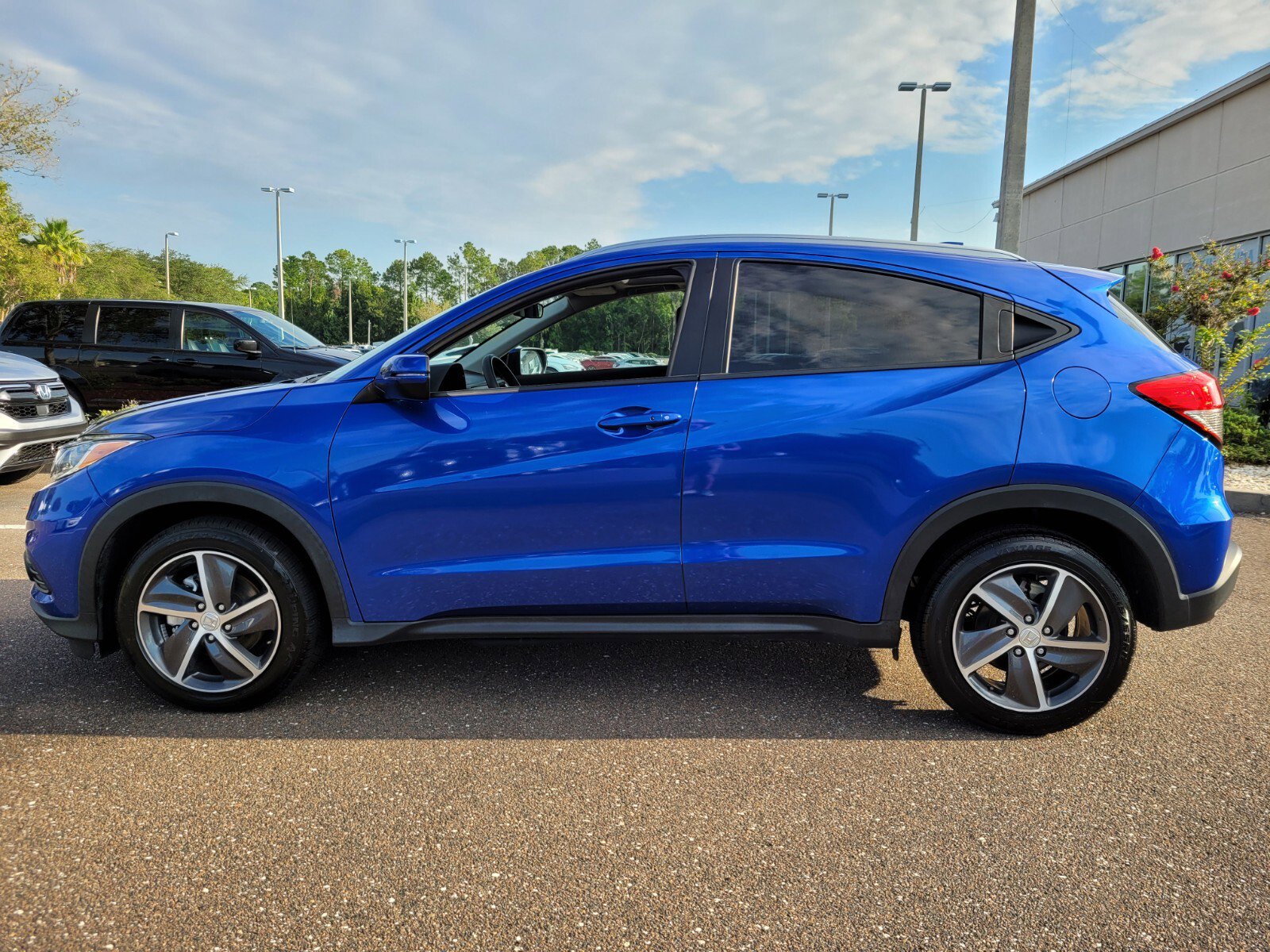 Certified 2022 Honda HR-V EX with VIN 3CZRU6H52NM767152 for sale in Jacksonville, FL