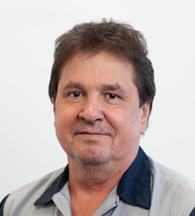 Staff member Val Lazarev from ID_38ff4df85935