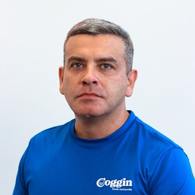 Staff member Alvaro Pinto from ID_38ff4df85935