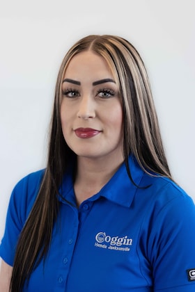 Staff member Carole Mag from ID_32e91336dbe5
