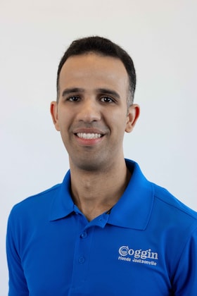 Staff member Max Fernandez from ID_87c2d8258ac3