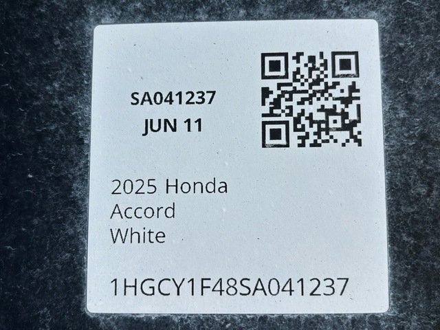 2025 Honda Accord SE - Photo 25