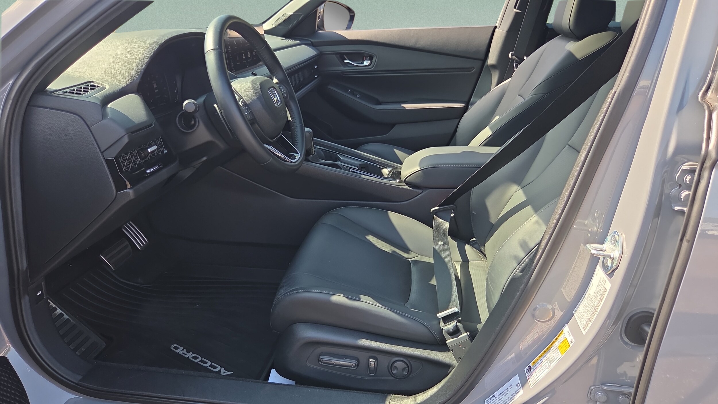 2025 Honda Accord Hybrid Sport-L - Photo 10