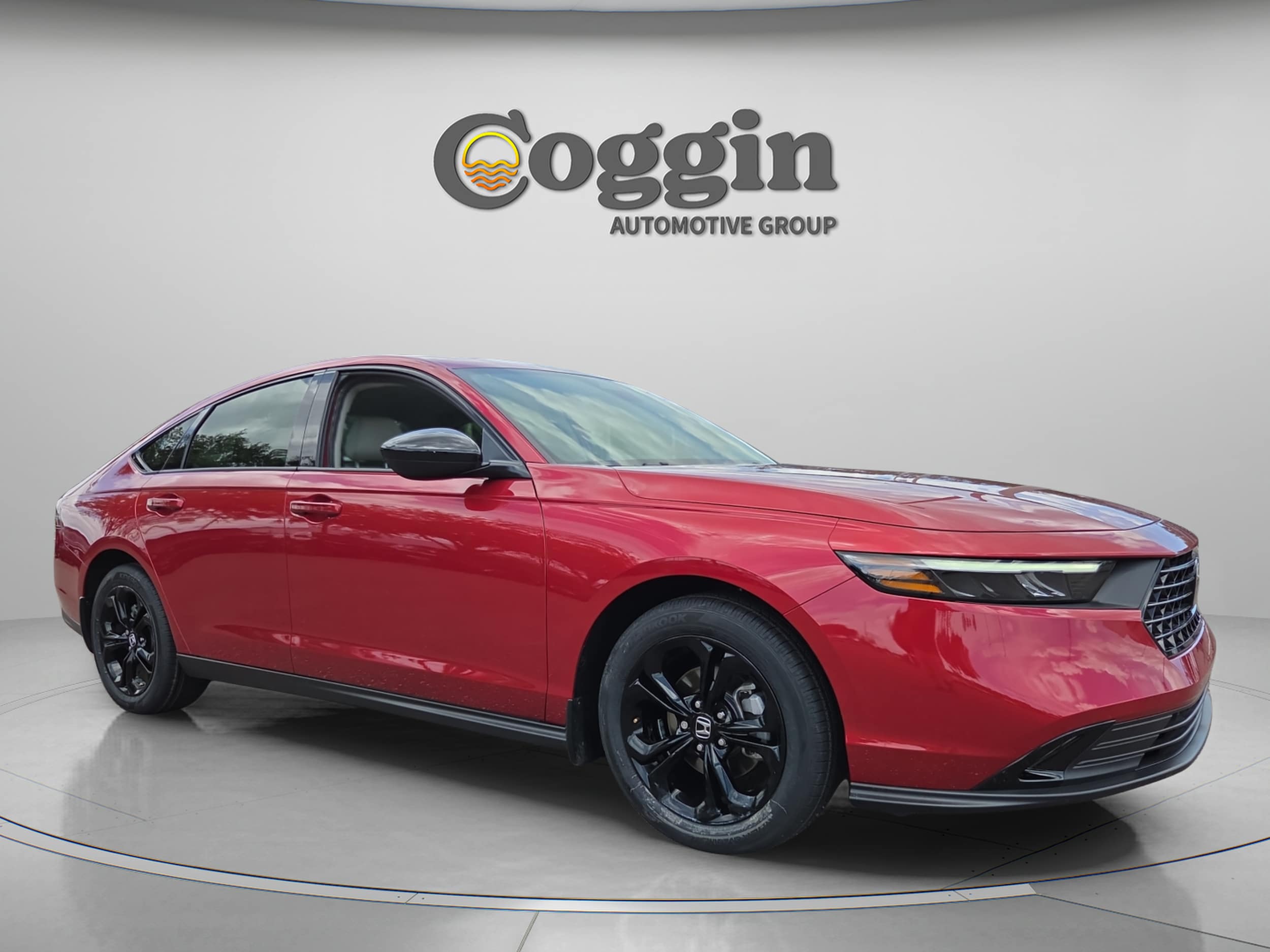 2025 Honda Accord SE - Photo 8