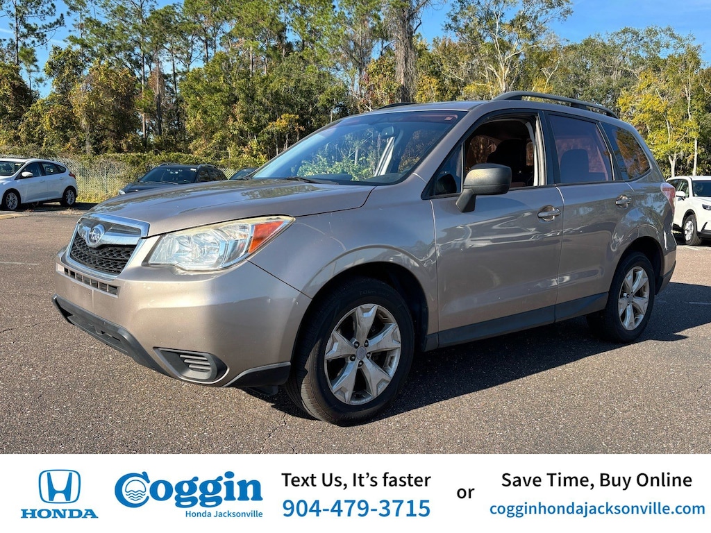 Used 2015 Subaru Forester 2.5i (CVT) SUV