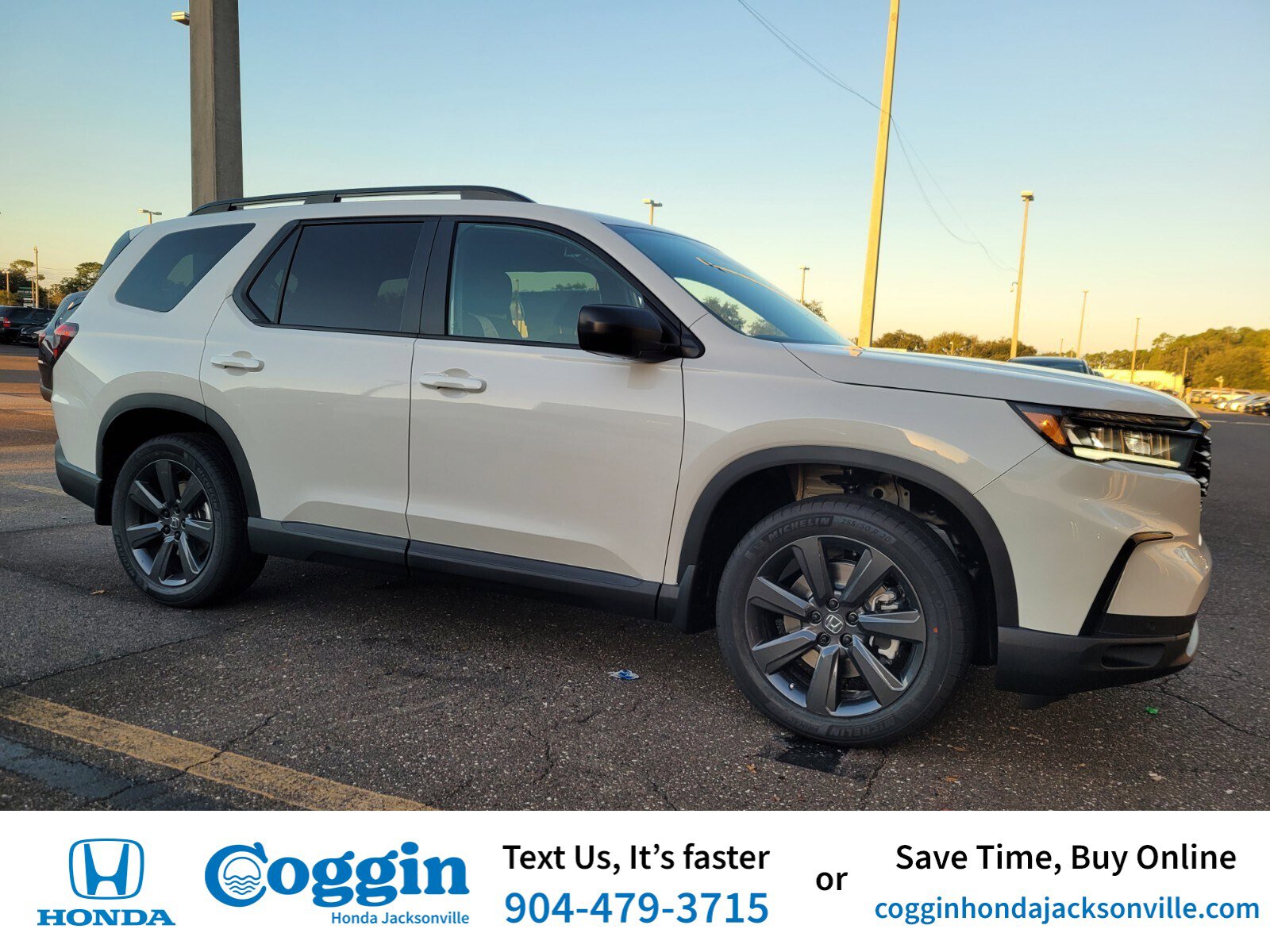 2025 Honda Pilot Sport's photo