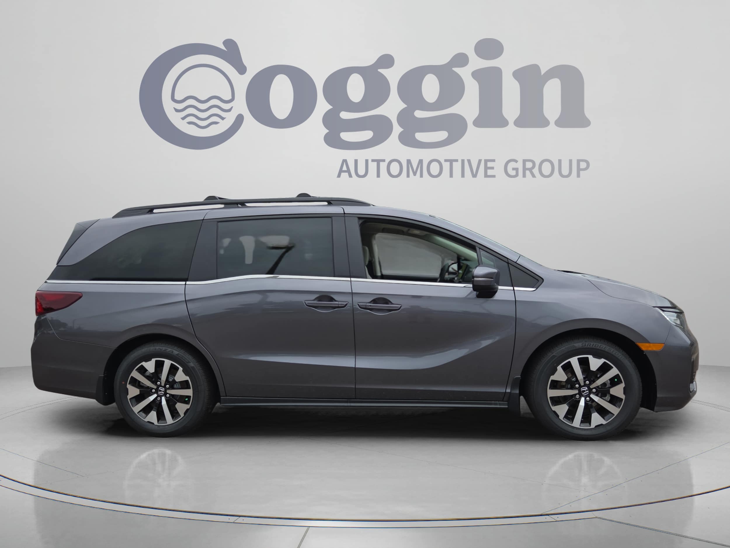 2026 Honda Odyssey EX-L - Photo 7