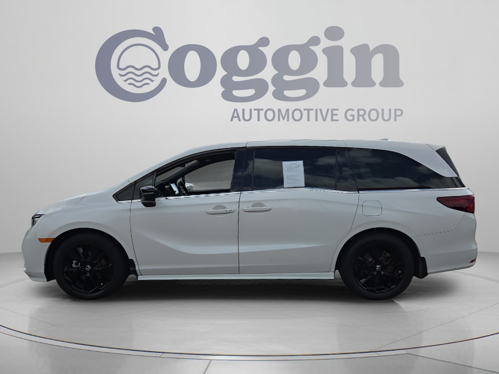 Certified 2024 Honda Odyssey Sport Van