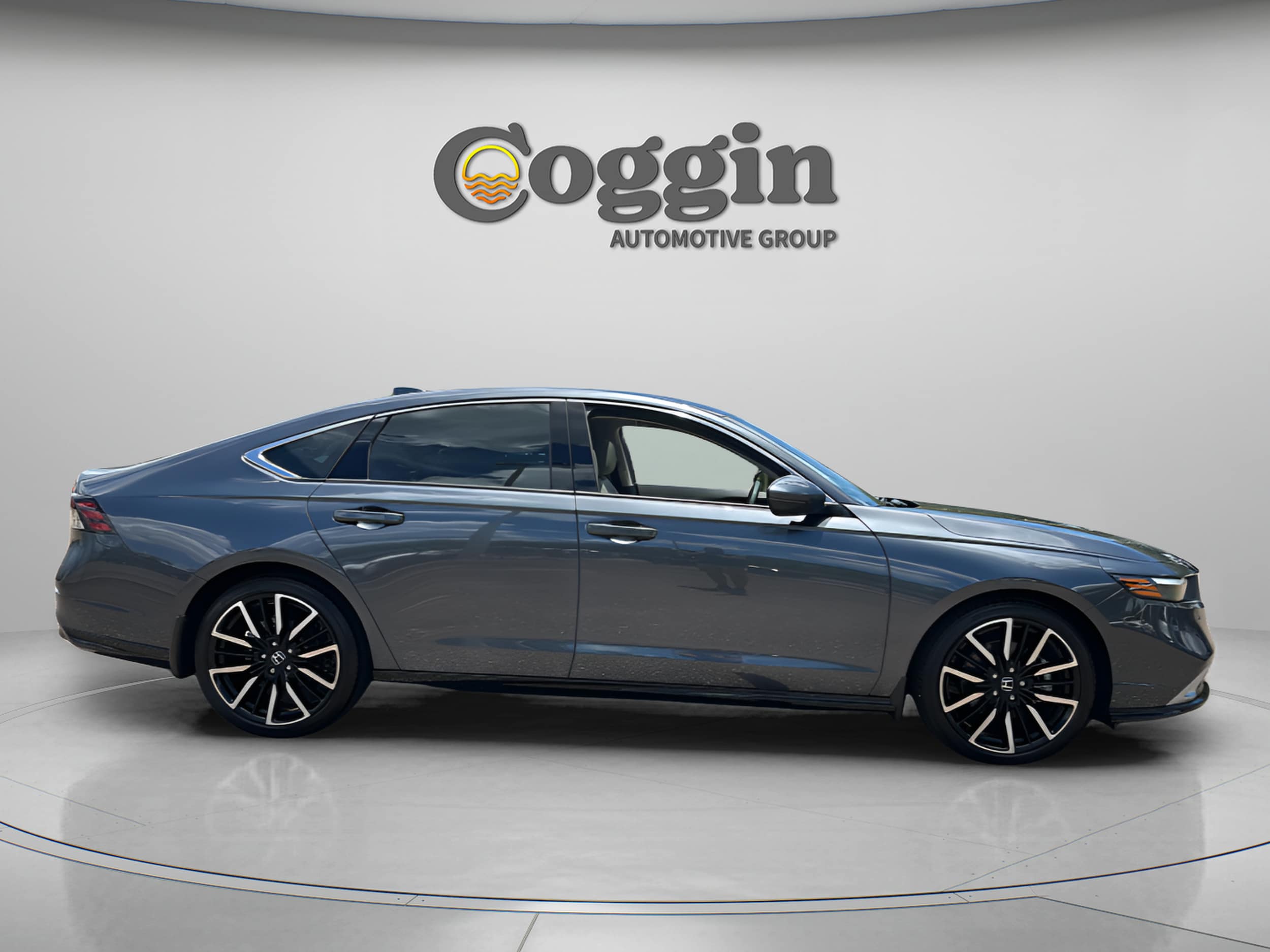 2025 Honda Accord Hybrid Touring - Photo 7