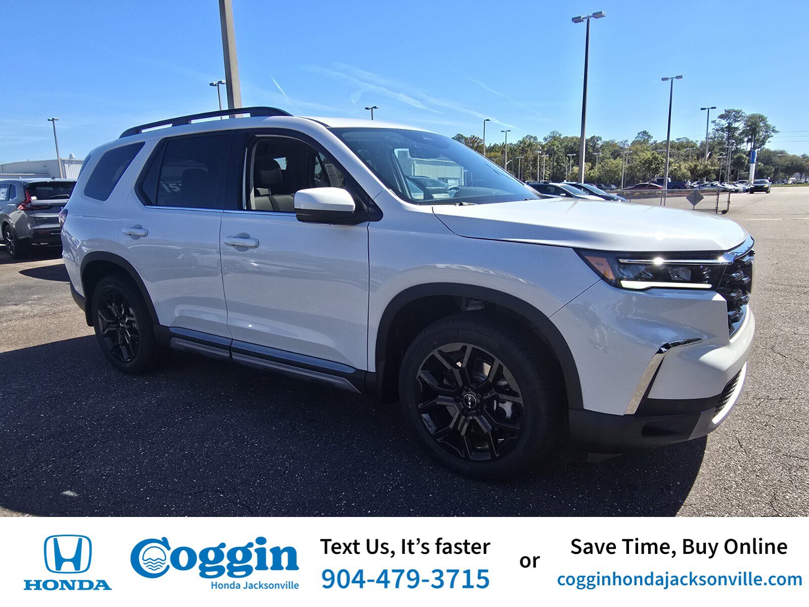 2025 Honda Pilot Touring's photo