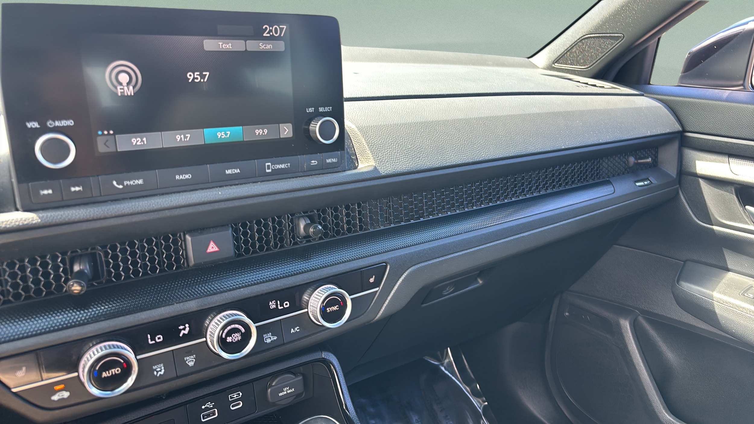 2023 Honda CR-V Sport - Photo 30