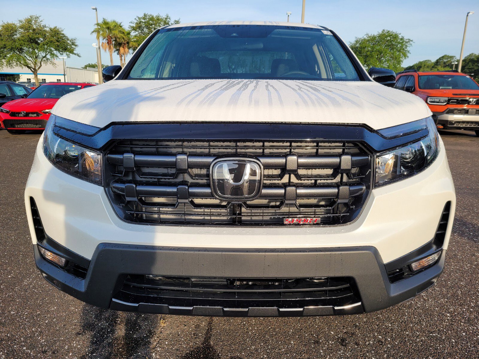 2025 Honda Ridgeline Sport photo 2