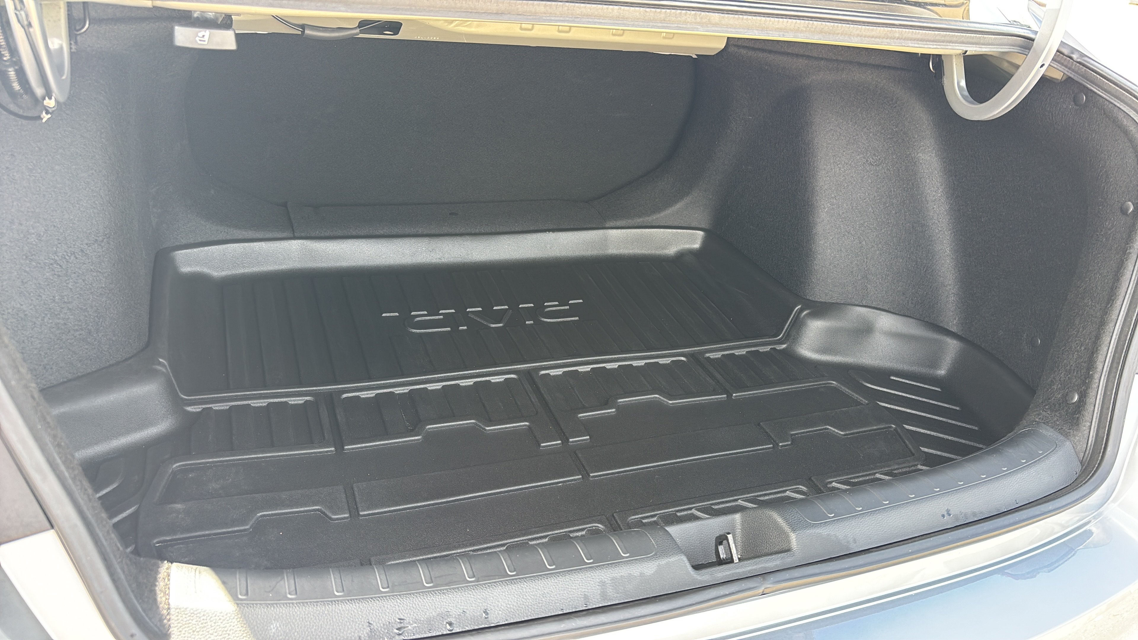 2024 Honda Civic Sport - Photo 28