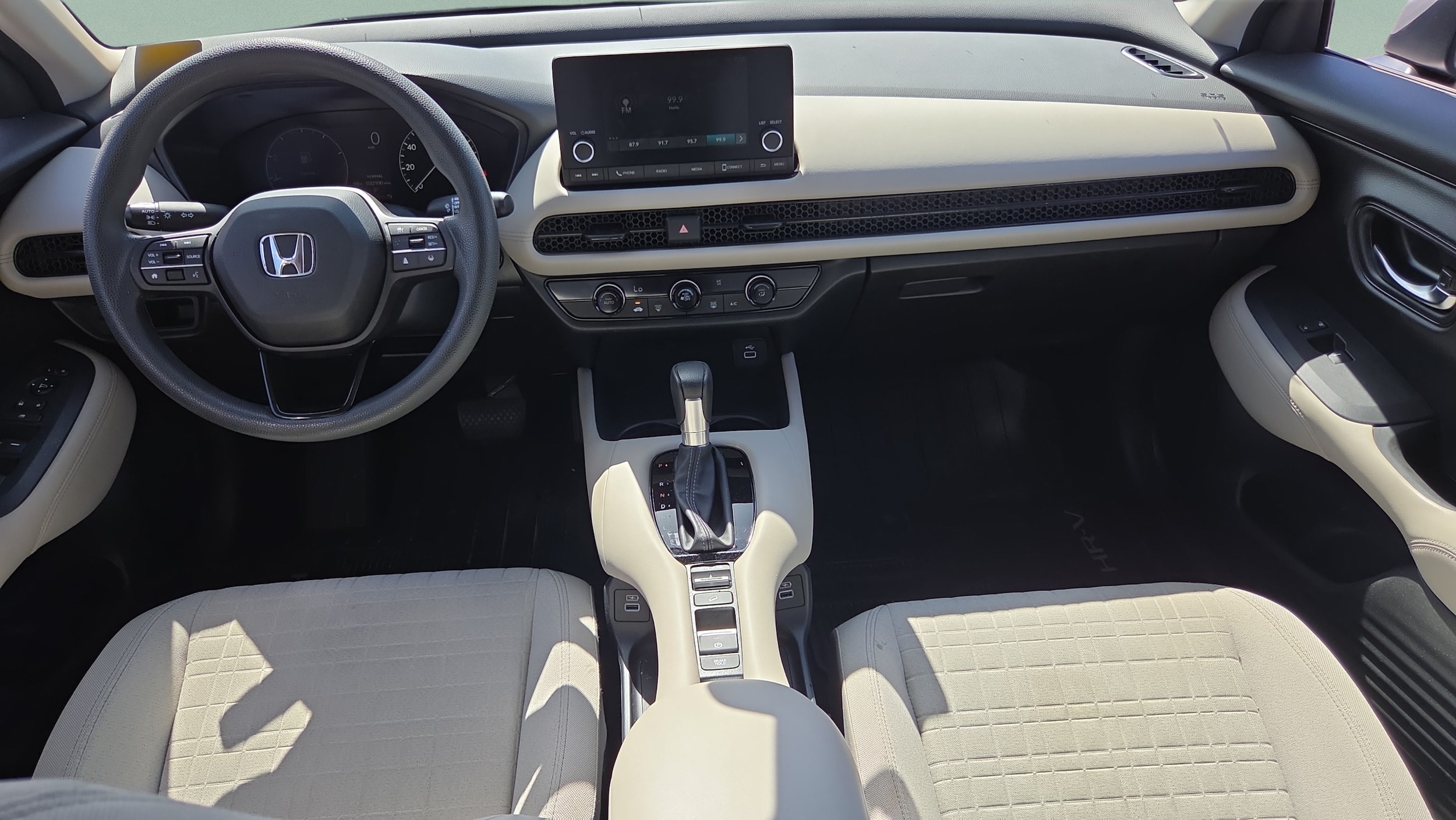 2023 Honda HR-V LX - Photo 13
