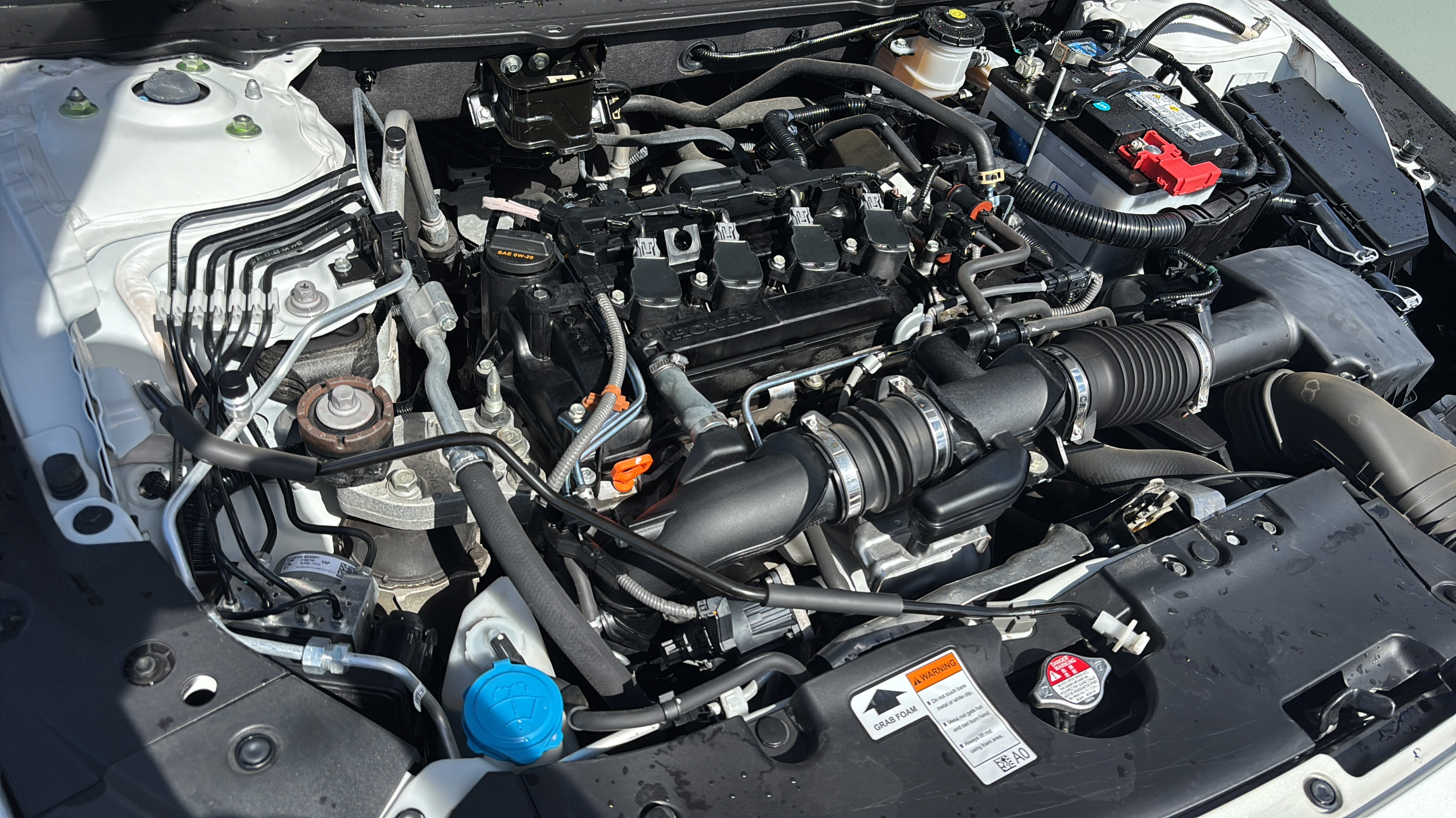 2021 Honda Accord Sport - Photo 17