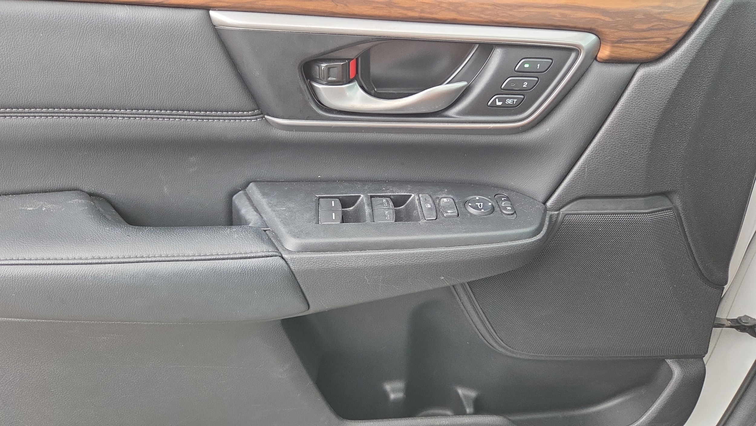2022 Honda CR-V EX-L - Photo 17