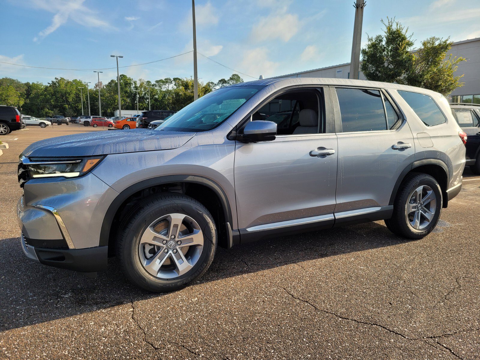 2025 Honda Pilot EX-L photo 3